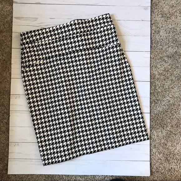 Michael Kors pencil skirt - Picture 2 of 3